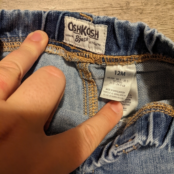 Kids 12-18 month clothes - Picture 3 of 4